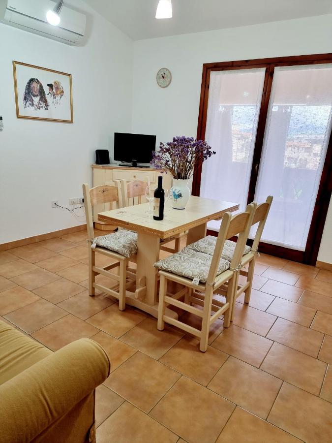 Ferienwohnung La Casa Di Arly Olbia Exterior foto